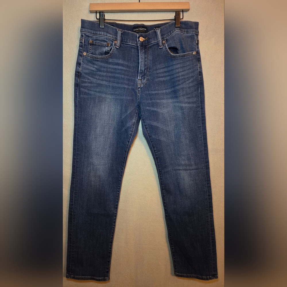 Men's Lucky 221 Straight Blue Jeans. Size 34x32